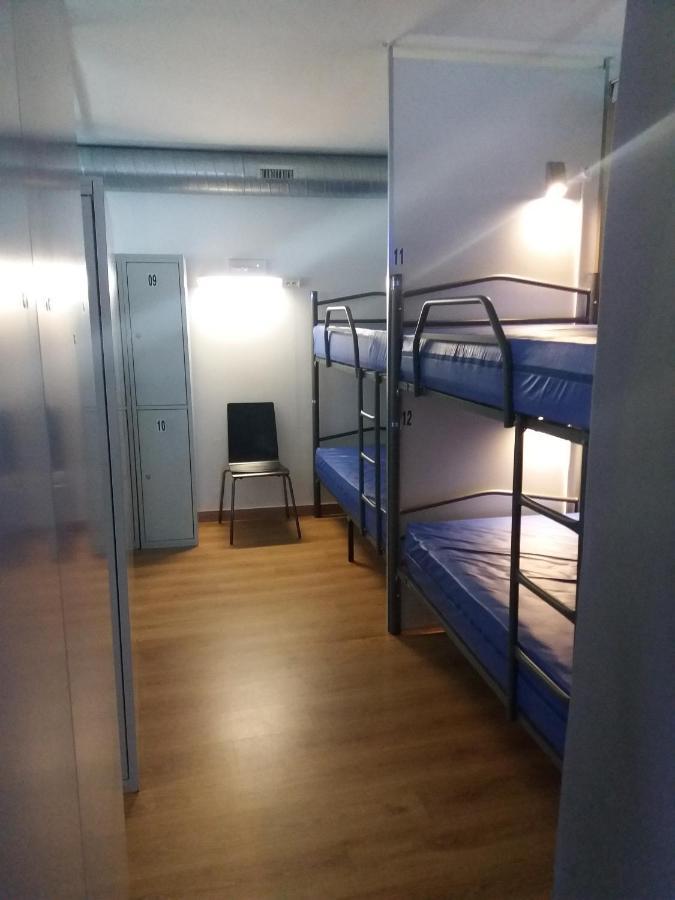 Albergue Monterrey Santiago de Compostela Bagian luar foto